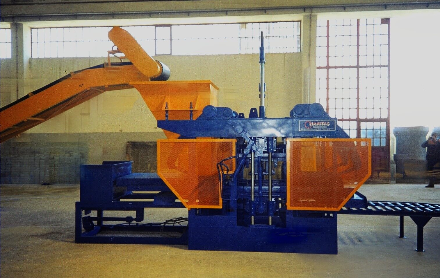 1997- THE FIRST EXPORTED CONCRETE BLOCK MACHINE - CYPRUS